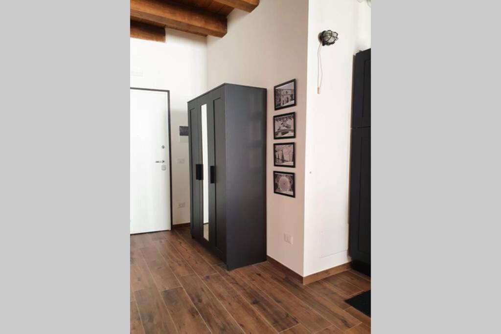 Il Caddi - Caratteristico Monolocale In Pieno Centro Storico Appartement LʼAquila Buitenkant foto